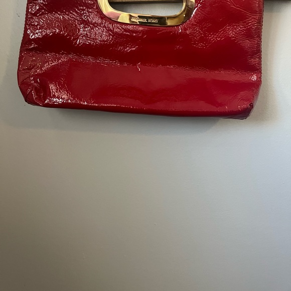 Michael Kors Vintage Red Patent Leather Purse Bag Clutch Gold Accents Rare - Picture 8 of 11